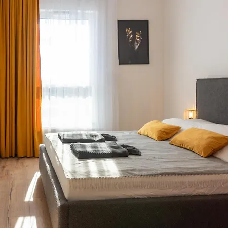 Apartament Sky Wieza Jezyce-widok, Komfort, Parking-apc