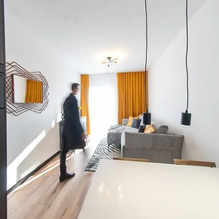 Apartment Sky Wieza Jezyce-widok, Komfort, Parking-apc Poznan