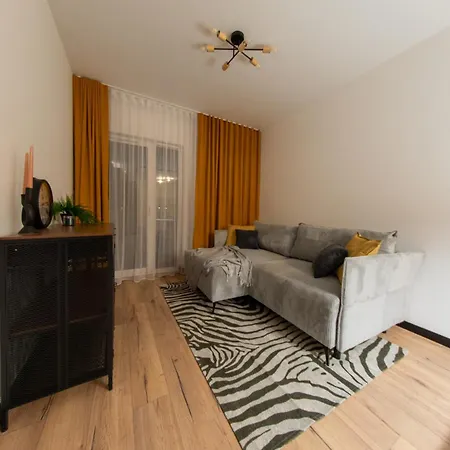 Apartment Sky Wieza Jezyce-widok, Komfort, Parking-apc *