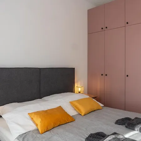 Apartment Sky Wieza Jezyce-widok, Komfort, Parking-apc Poznan